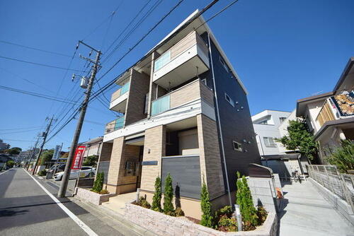 東京都八王子市松木 3階建 築7年4ヶ月