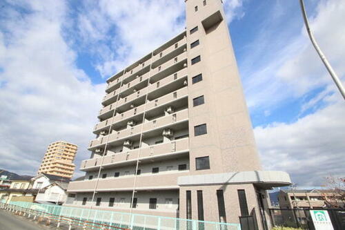 貴船御館 9階建