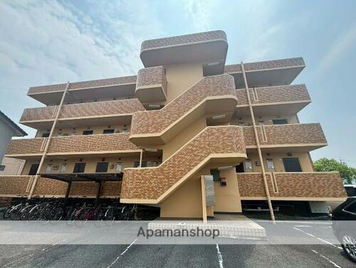 岡山県岡山市北区中仙道２丁目 築31年3ヶ月 3階建