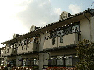 セジュールアントⅢ 2階建