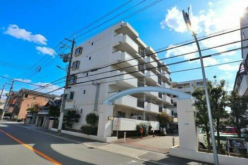 大阪府大阪市平野区瓜破東３丁目 5階建