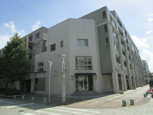 千葉県千葉市美浜区打瀬２丁目 賃貸マンション