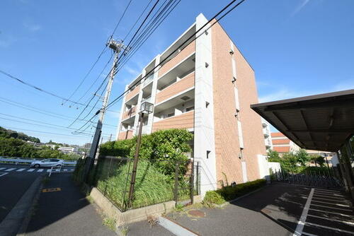 神奈川県川崎市麻生区はるひ野４丁目 築20年10ヶ月 4階建