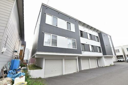 北海道札幌市北区北二十七条西１３丁目 賃貸アパート