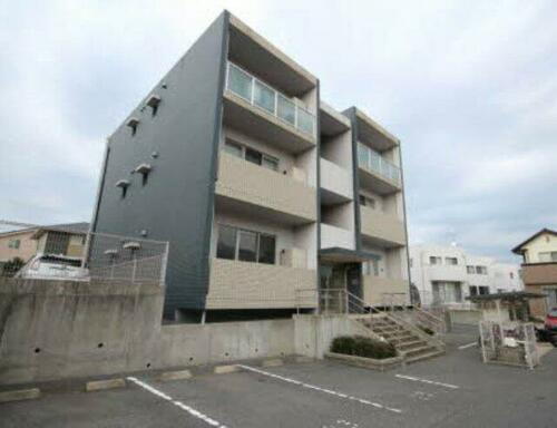 ルネス本城学研台　Ⅲ棟