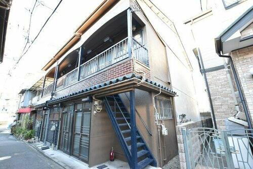 大阪府堺市西区上野芝向ヶ丘町１丁 2階建