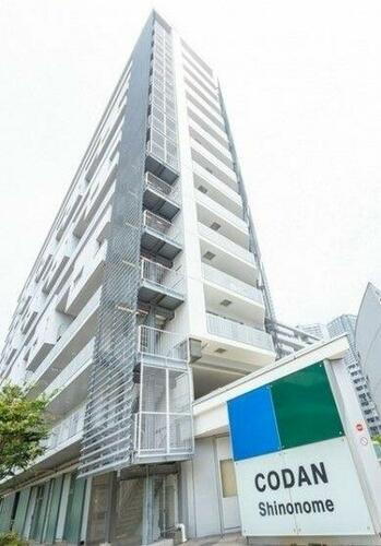 東京都江東区東雲１丁目 14階建