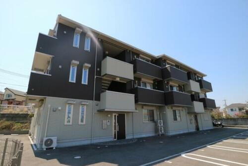 兵庫県三木市大塚１丁目 賃貸アパート