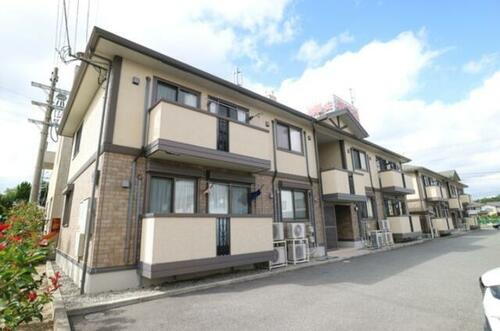 兵庫県西脇市野村町 築16年10ヶ月 2階建