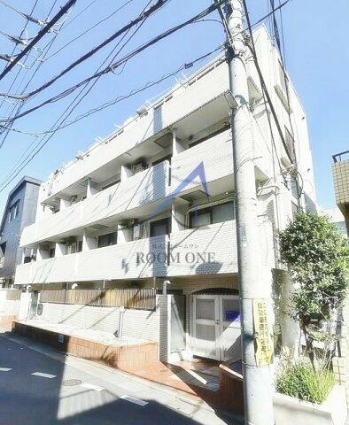 東京都目黒区中央町１丁目 4階建