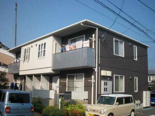 愛媛県新居浜市西の土居町２丁目 賃貸アパート