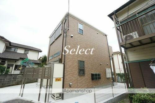 神奈川県横浜市金沢区富岡西６丁目 賃貸アパート