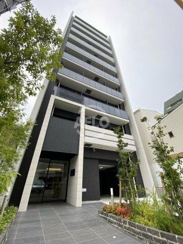 レジデンス大阪レトログラード 10階建