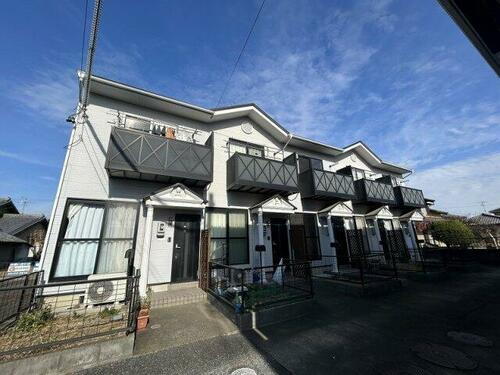 愛知県稲沢市平和町嫁振 テラスハウス