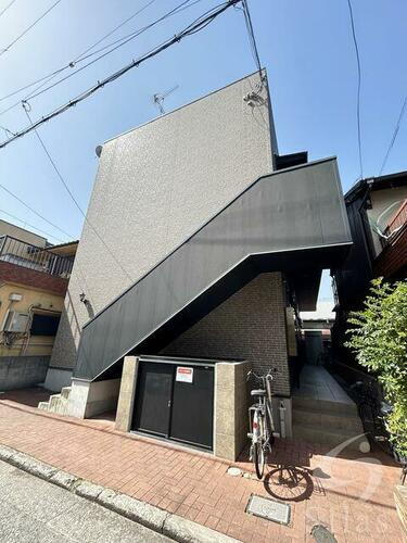 大阪府堺市堺区二条通 賃貸アパート