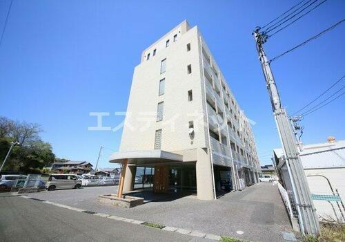 愛知県常滑市千代ケ丘１丁目 賃貸マンション