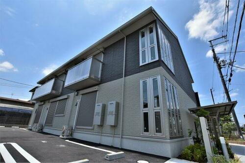 大阪府松原市松ケ丘２丁目 築6年7ヶ月 2階建