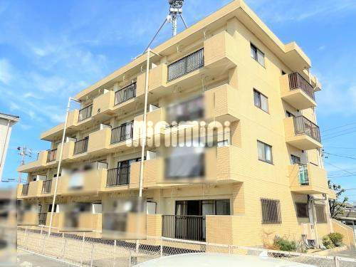 ファミール寺本