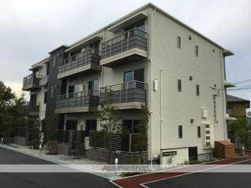 香川県綾歌郡綾川町萱原 賃貸マンション