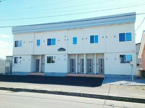 北海道滝川市黄金町西４丁目 賃貸アパート