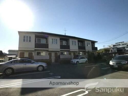 愛媛県松山市中村２丁目 賃貸アパート