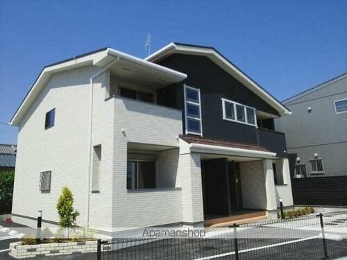 愛媛県松山市星岡５丁目 賃貸アパート