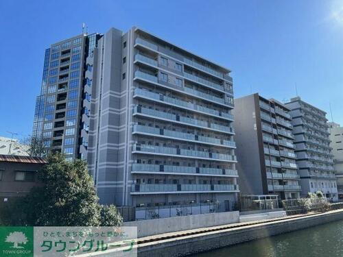 東京都港区海岸３丁目 10階建