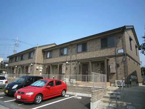 千葉県市川市北方３丁目 テラスハウス