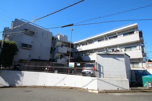 神奈川県横浜市泉区中田東１丁目 築35年7ヶ月 3階建