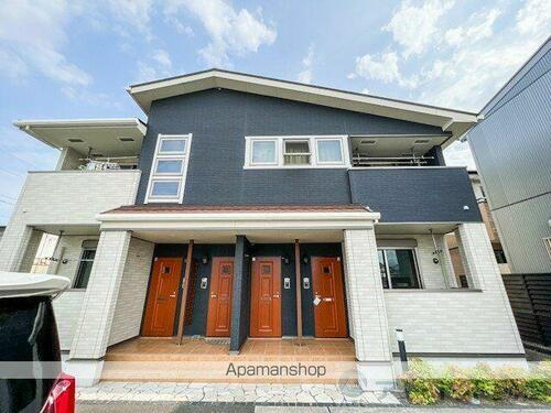 愛媛県松山市星岡５丁目 賃貸アパート