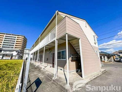 愛媛県松山市清住２丁目 賃貸アパート