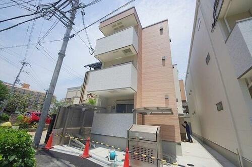 フジパレス緑橋ＷＥＳＴ 3階建