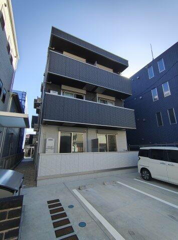 兵庫県神戸市中央区旗塚通３丁目 築2年6ヶ月 3階建