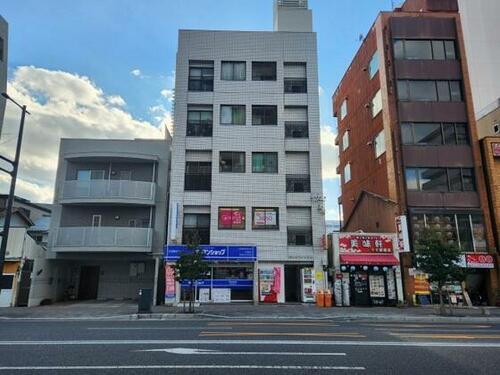 駅北ホワイトビル 5階建