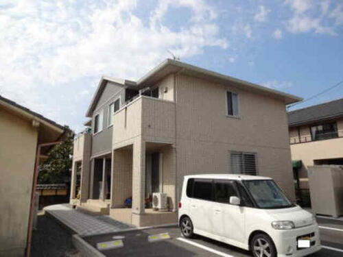 岡山県岡山市北区中仙道２丁目 テラスハウス