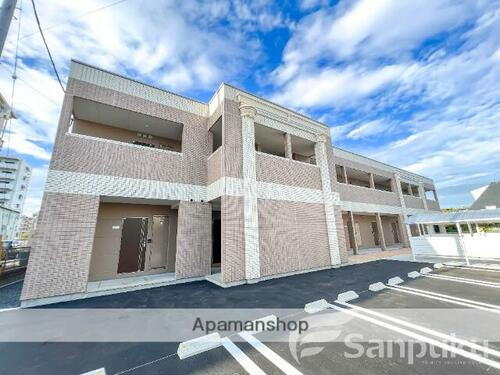 愛媛県松山市小坂５丁目 賃貸アパート