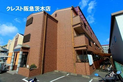 フィールドヴィレッジⅡ　Ａ棟 3階建