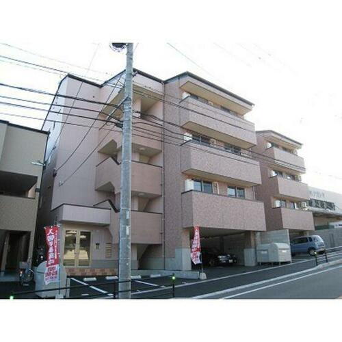 福岡県福岡市西区上山門３丁目 3階建