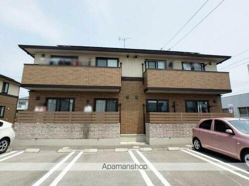 愛媛県伊予郡松前町大字筒井 賃貸アパート