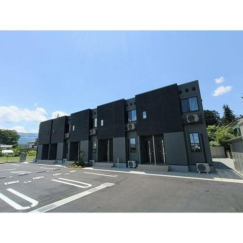 長野県塩尻市大字広丘吉田 2階建