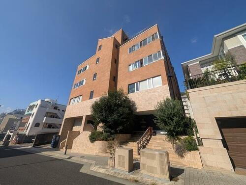 兵庫県神戸市中央区北野町２丁目 賃貸マンション