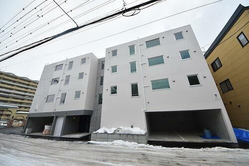 北海道札幌市東区北四十二条東１７丁目 賃貸マンション