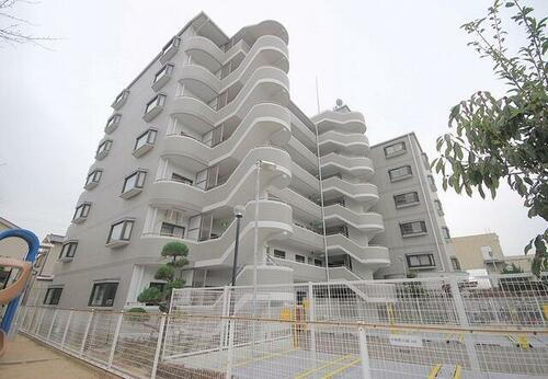 大阪府枚方市出口１丁目 賃貸マンション