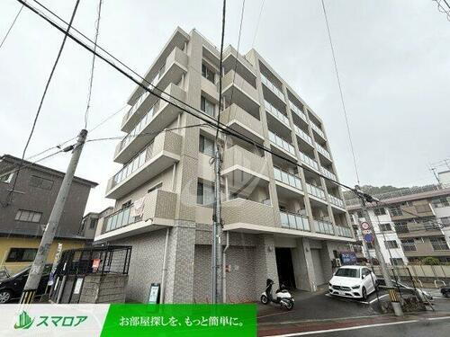 福岡県福岡市中央区平和５丁目 築13年7ヶ月 6階建