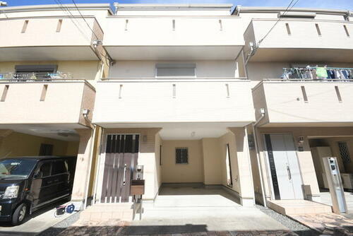 大阪府寝屋川市田井町 賃貸一戸建て