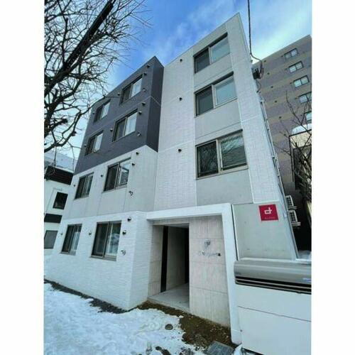 北海道札幌市中央区北六条西１３丁目 賃貸マンション