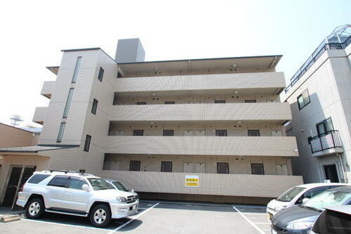 ソフィエール矢賀新町 4階建