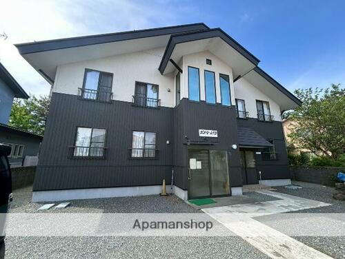 秋田県秋田市泉三嶽根 賃貸アパート