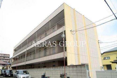 アンプルール　フェール　ヨシノ