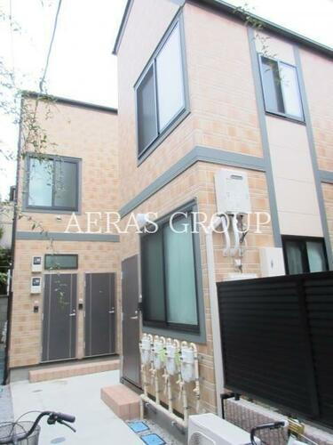 東京都新宿区西落合３丁目 築9年7ヶ月 2階建